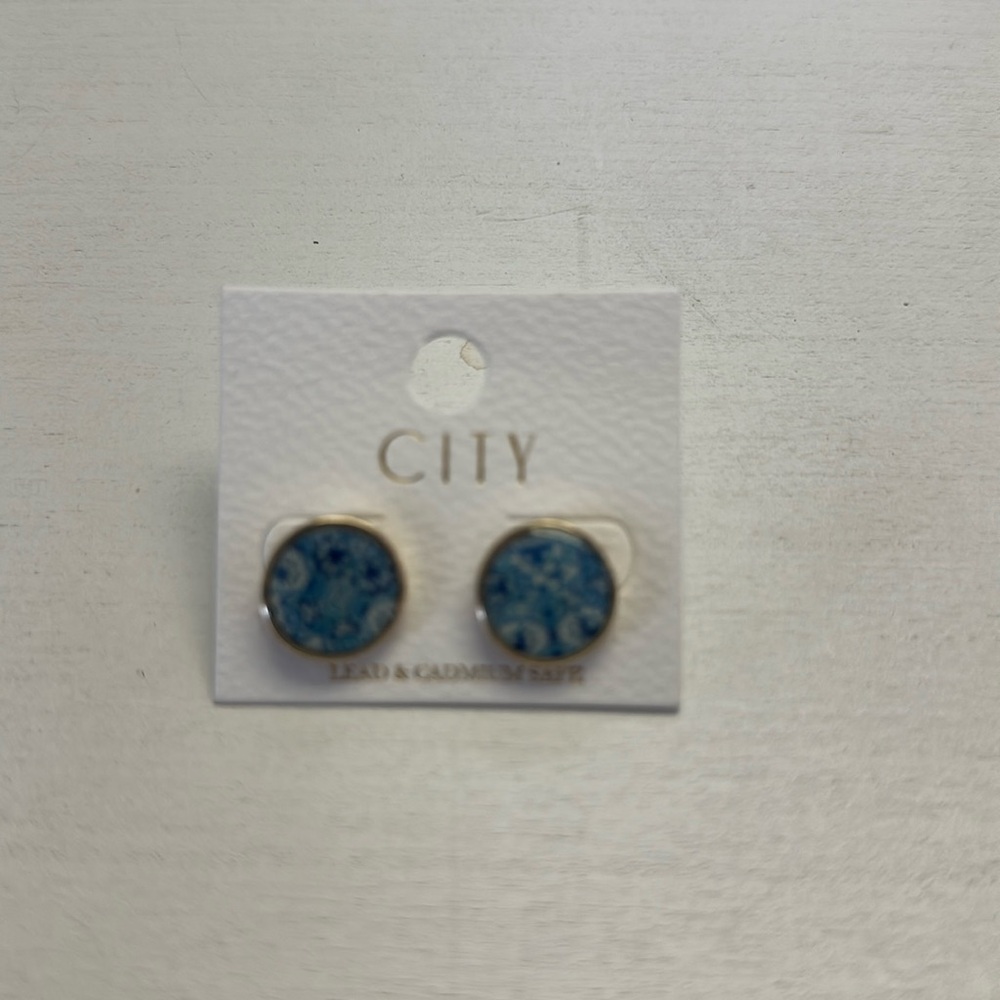Blue Stud